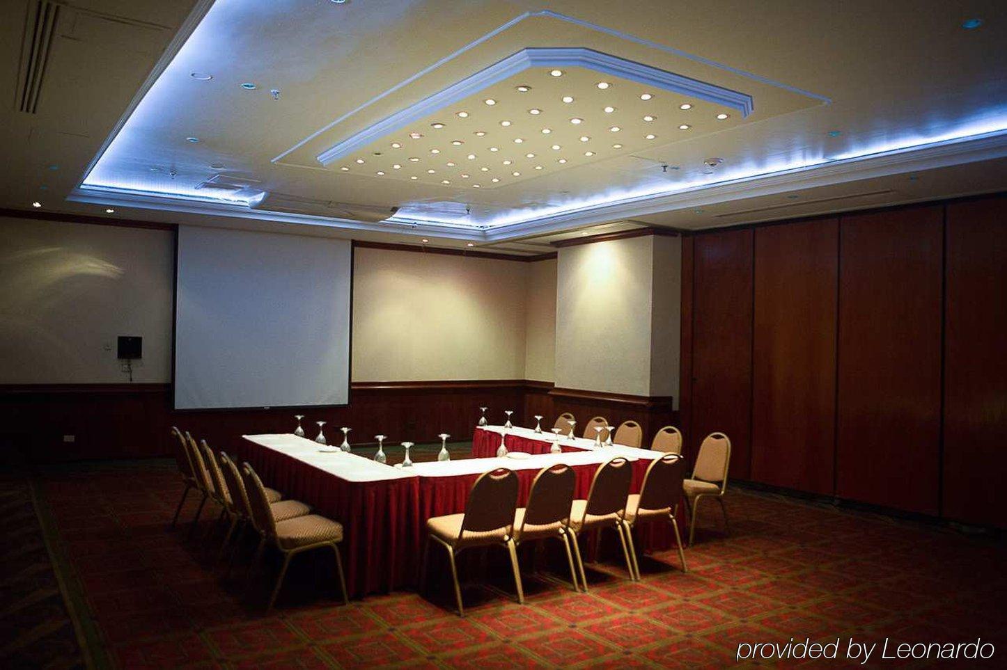 Ambassador Hotel 4*