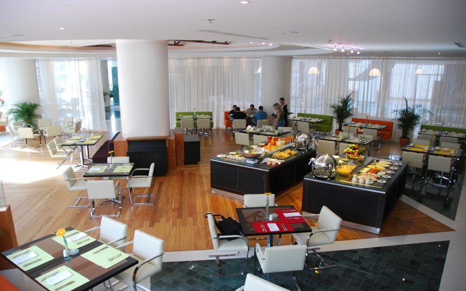Pestana Premium & Conference 4* Caracas