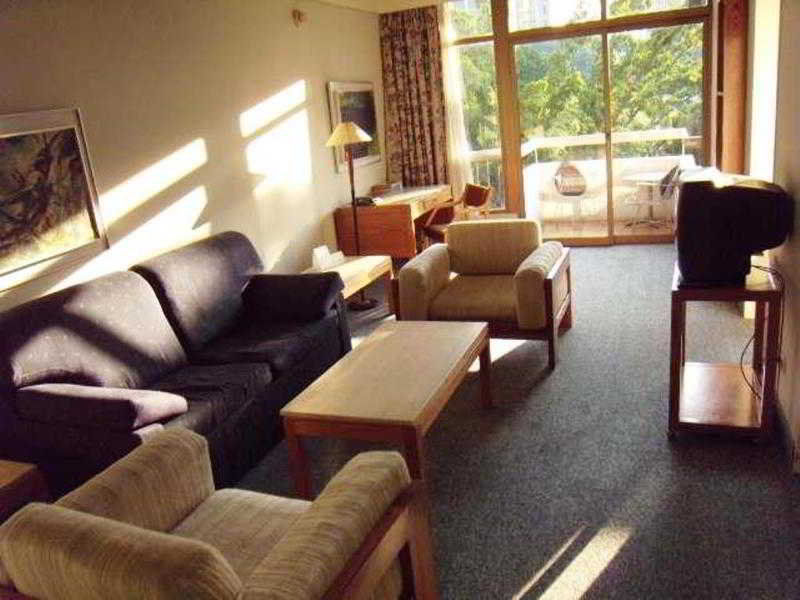 Continental Altamira Hotel 4*