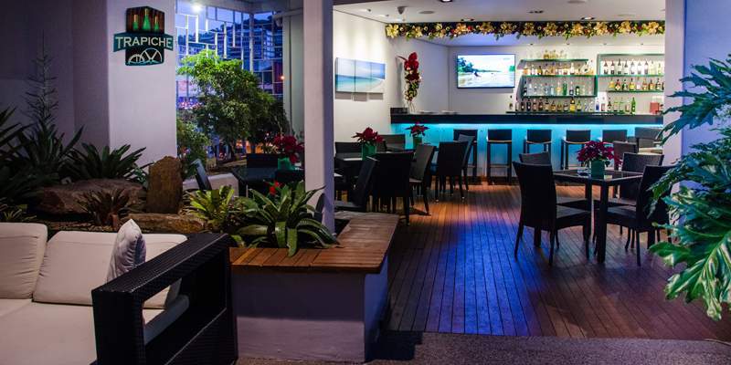 Paseo De Mercedes 4*
