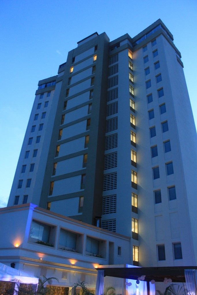 Continental Altamira Hotel