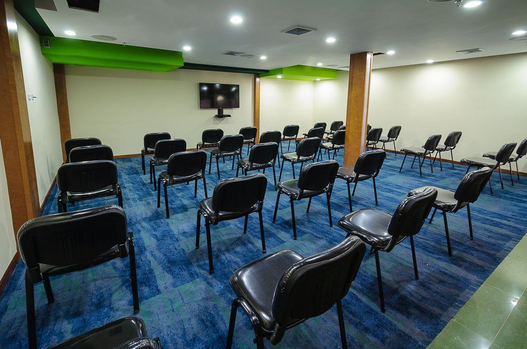 Alex Hotel 4*