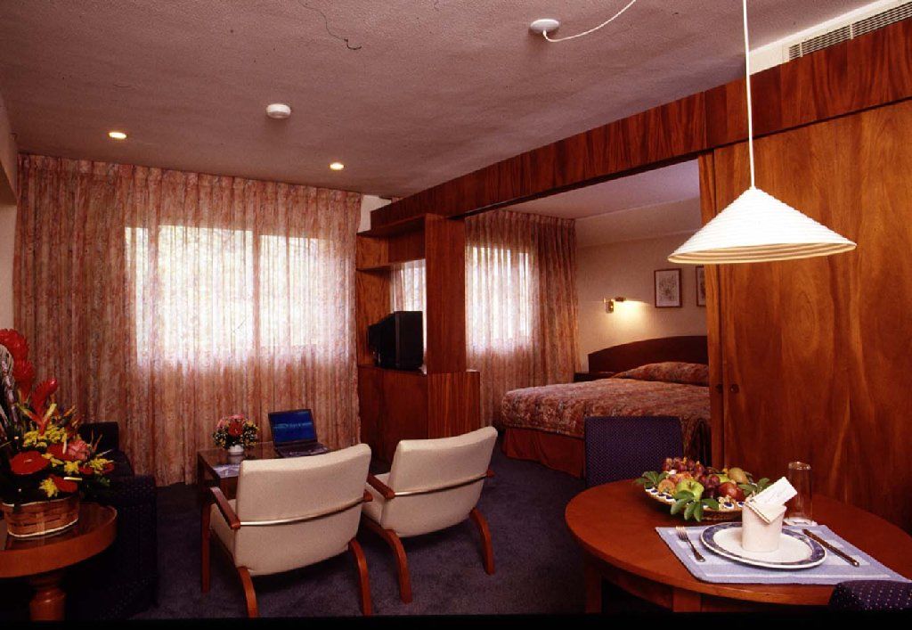 Garden Hotel 4*