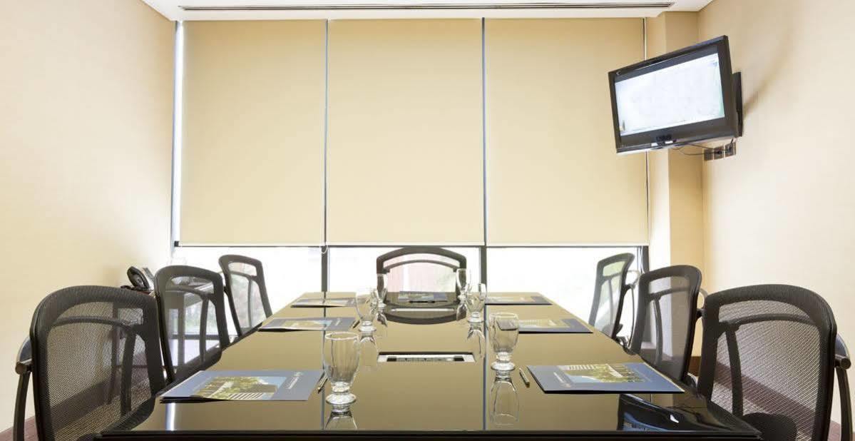 Eurobuilding Hotel&suites Hotel