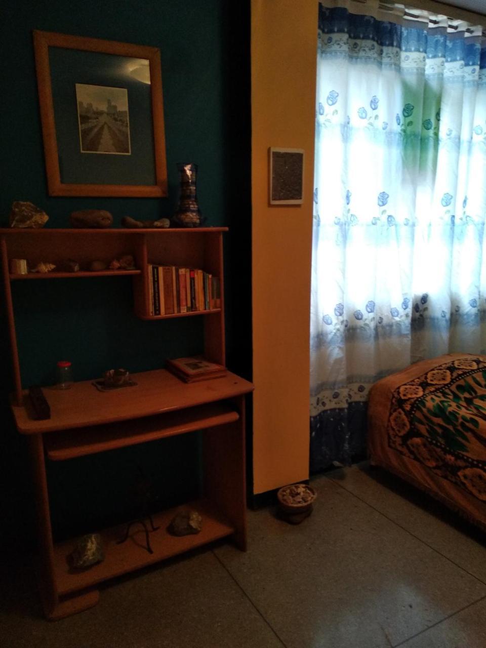 Urban Rent Familiar Bed & Breakfast Caracas