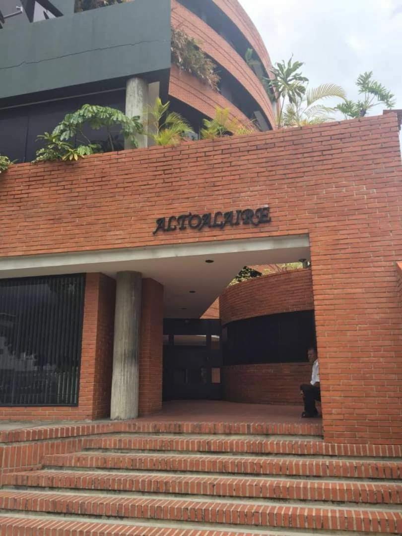 Bello Y Seguro Apatamento En Campo Alegre