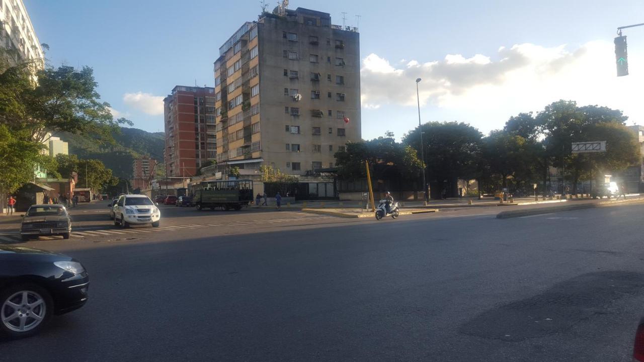 Edificio Araguaney Apartamento *