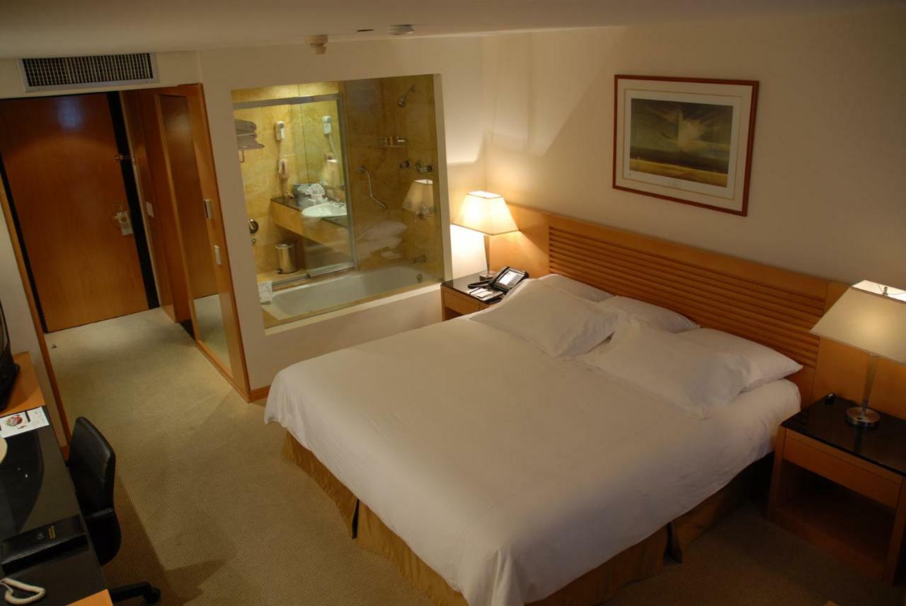 Eurobuilding Hotel&suites Hotel 5*