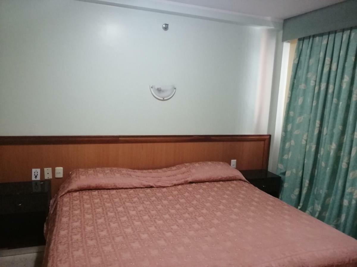 El Limón Hotel 3*