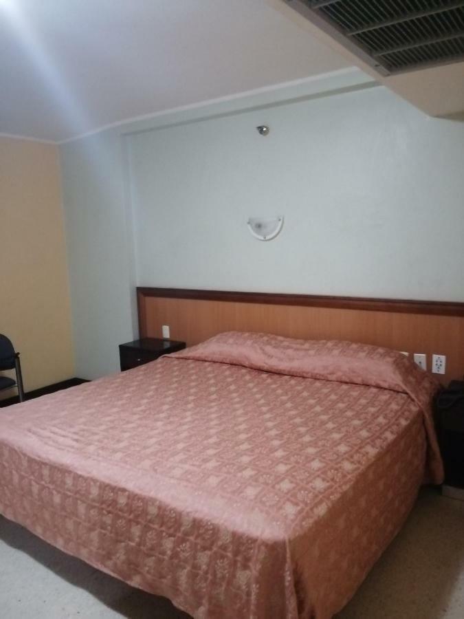 El Limón Hotel Caracas