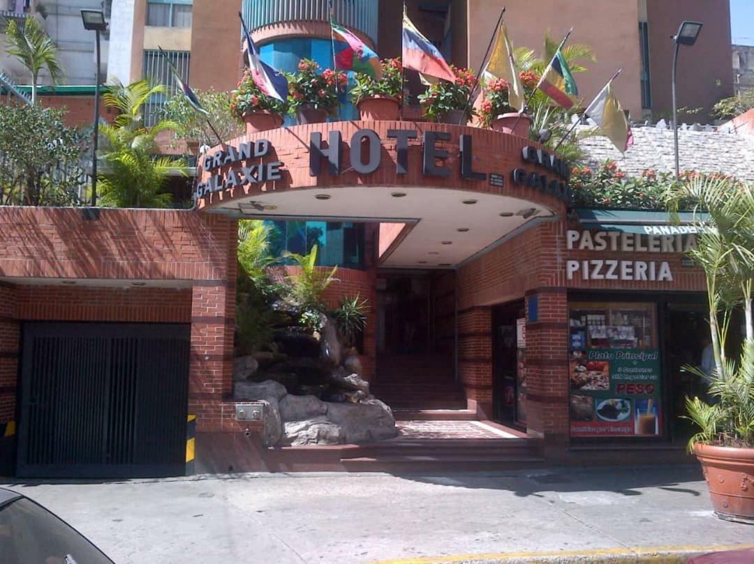 Hotel Grand Galaxie 3*