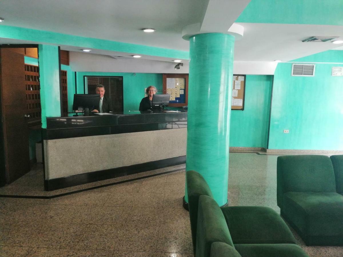 Hotel Paseo 2*