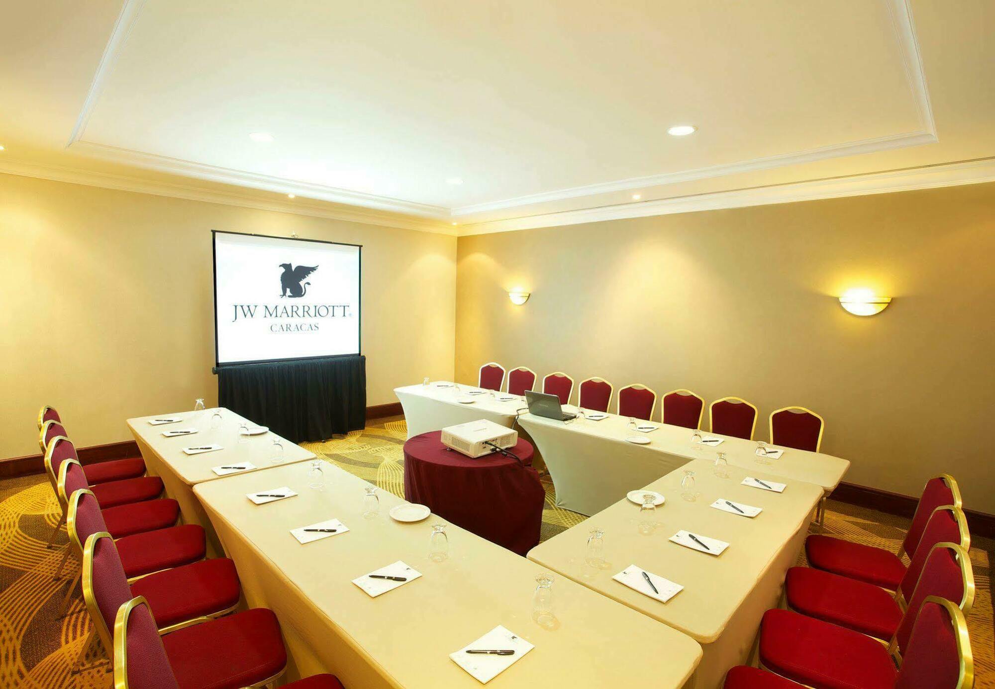 Jw Marriott Hotel 5*