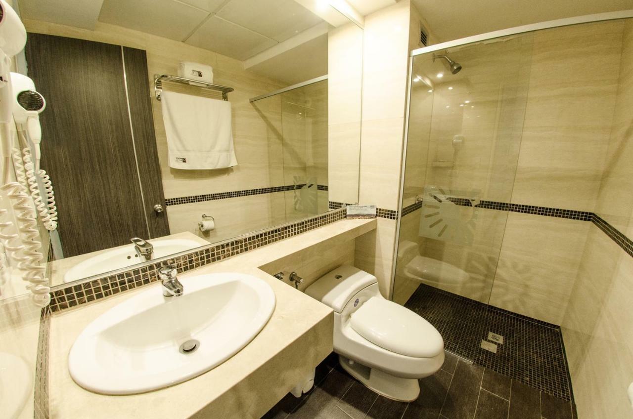 Novo Hotel *