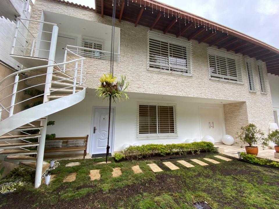 Сasa de vacaciones Casa Con Vistas En *