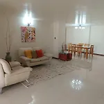 Condominio En Zona Privilegiada