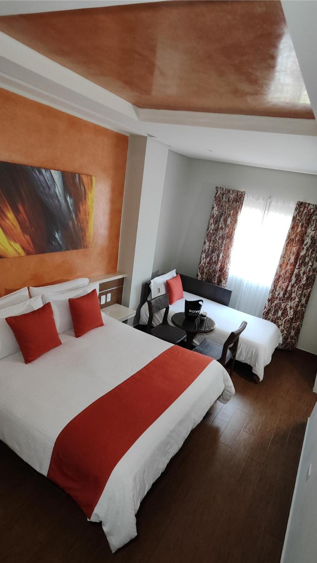 Hotel Novo *