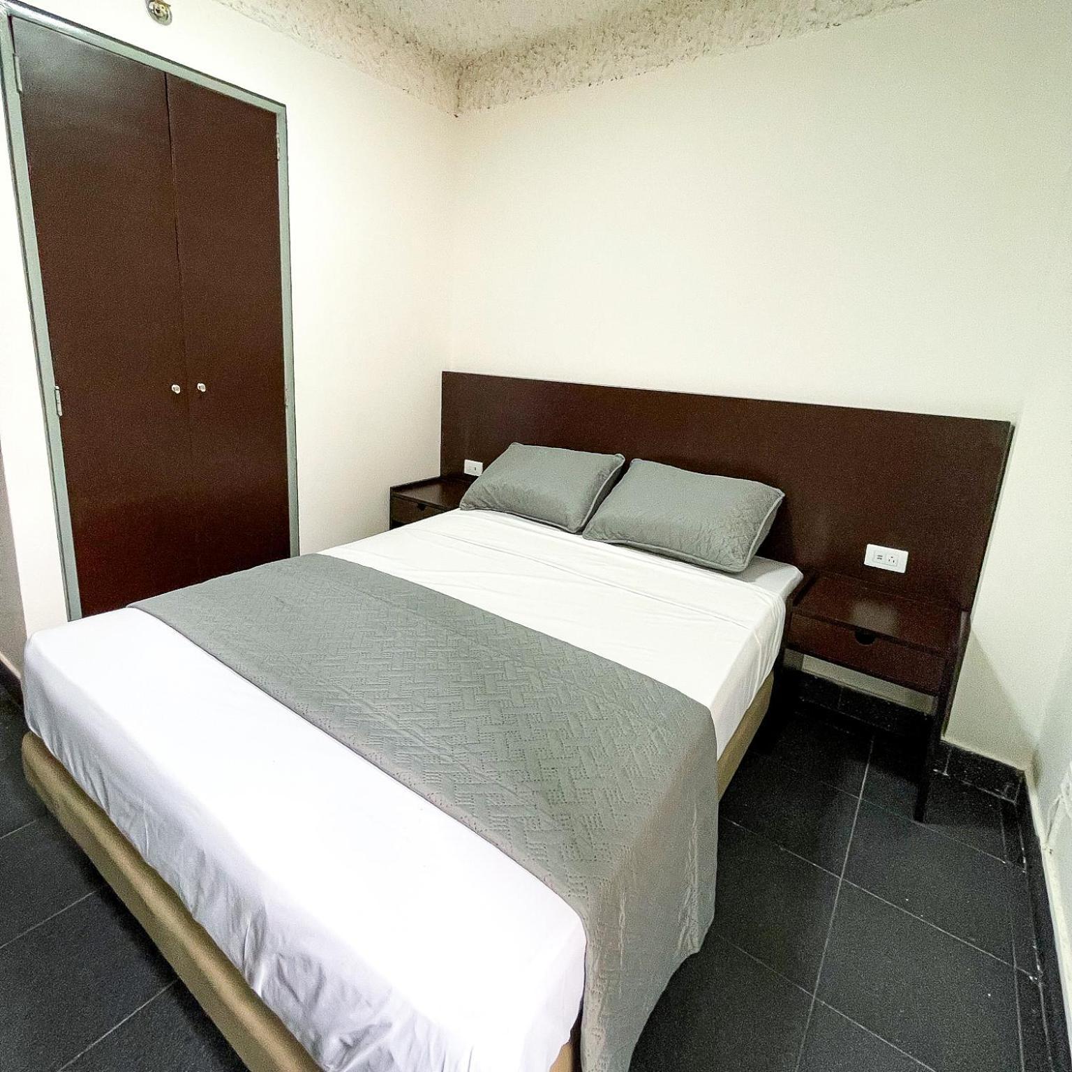 Grand Galaxie Hotel