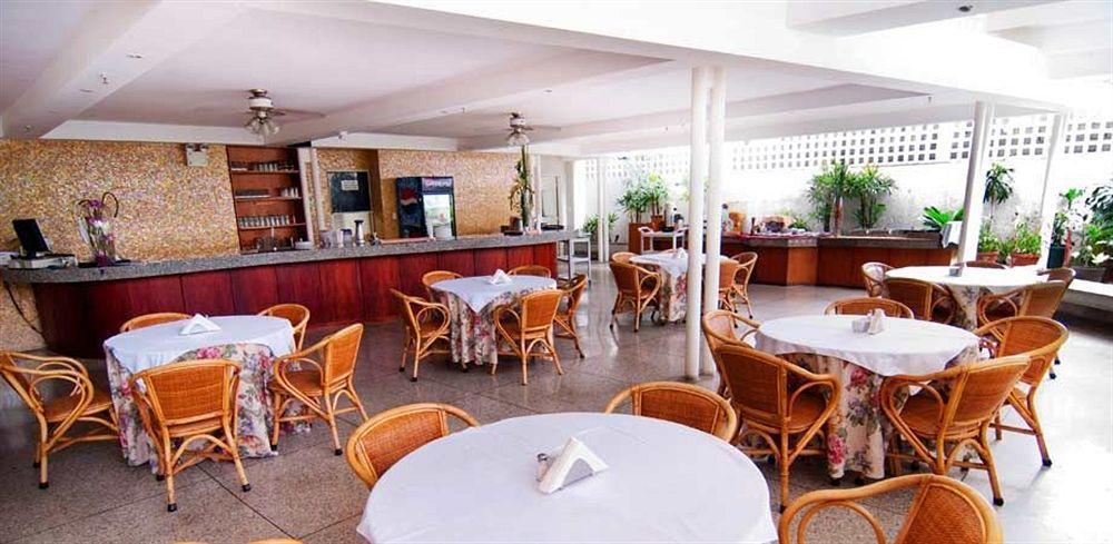 Cumberland Hotel