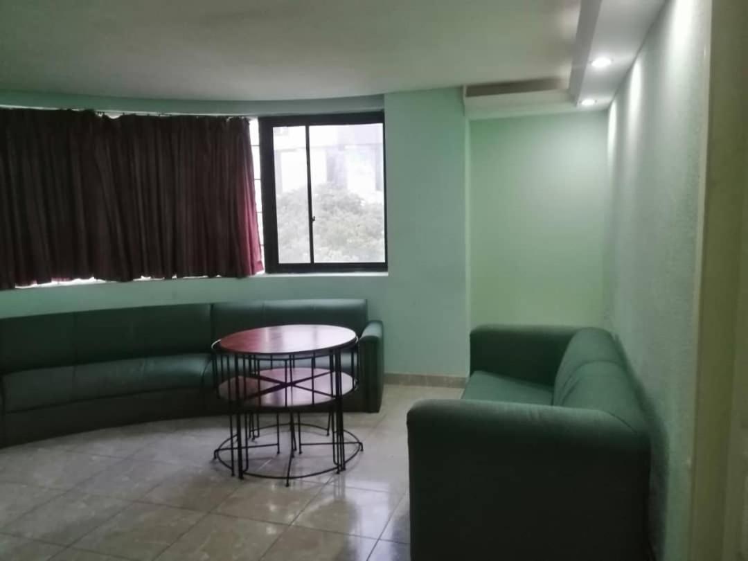 El Conde * Caracas
